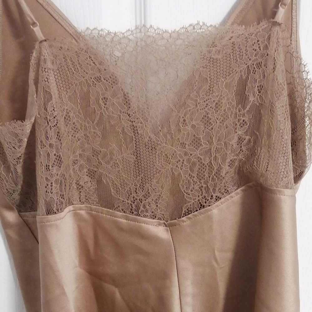 Dynamite Cami - Picture 4 of 8